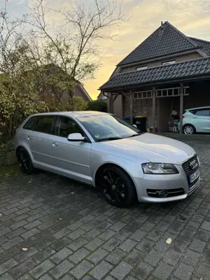 Audi A3 2.0 TDI Sportback DPF Ambiente Bild 5