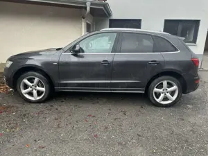 Audi Q5 3.0 TDI (clean diesel) quattro S tronic