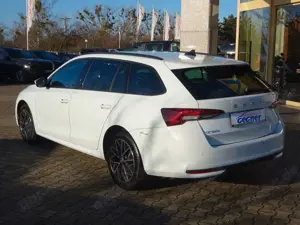 Skoda Octavia Combi 150PS DSG mHEV Selection ACC Bild 4