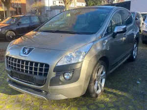Peugeot 3008 3008 Platinum 155 THP, Vollleder, NUR 117.000 km