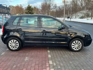 Volkswagen Polo 1.2 Comfortline*Klima*Allwetter*TÜV NEU* Bild 4