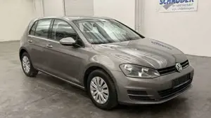 Volkswagen Golf VII Lim. 1.2 Trendline BMT *1.Hand*A/C*