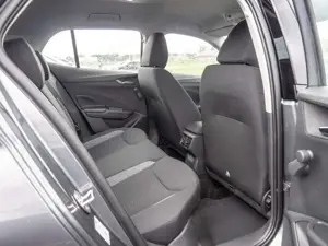 Skoda Fabia 1.0 Essence KLIMA PDC SITZHEIZUNG LED Bild 4