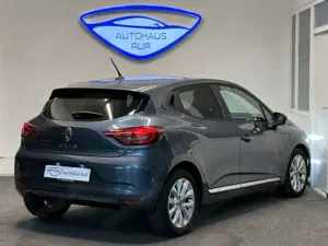 Renault Clio V Experience/Assistent-Systeme/Parkhilfe Bild 5