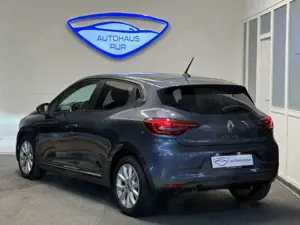 Renault Clio V Experience/Assistent-Systeme/Parkhilfe Bild 3