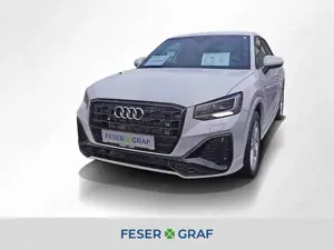 Audi Q2 35 TDI 2x S line ACC LED Navi Sitzh V-Cockpit
