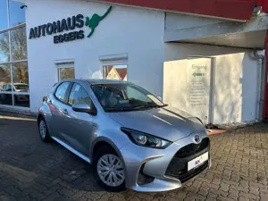 Toyota Yaris Hybrid Business Edition/NAVI/SHZ/TEMP/KAM/