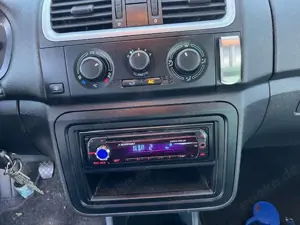 Skoda Fabia Fabia 1.2 HTP Elegance Bild 5