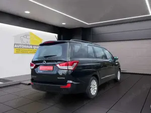 SsangYong Rodius Quartz 4WD Allrad 7-Sitzer Bild 5