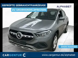 Mercedes-Benz GLA 180 d Style Key LED Lane Navi RKam AUT Klima