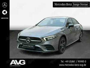 Mercedes-Benz A 250 A 250 e Limo AMG Night SoundSys LED Kamera MBUX