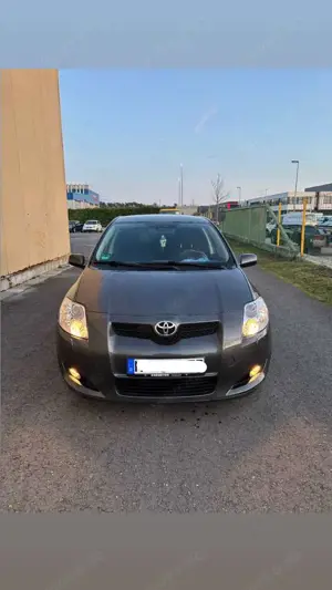 Toyota Auris 2.0 D-4D Executive