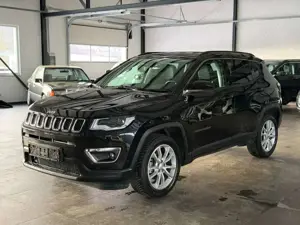 Jeep Compass Limit. 1,3 TGDi NAV+KAM+XEN+TEMP+CARPLAY