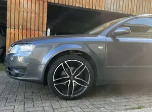 Audi A4 2.0 TDI (103kW) Bild 2