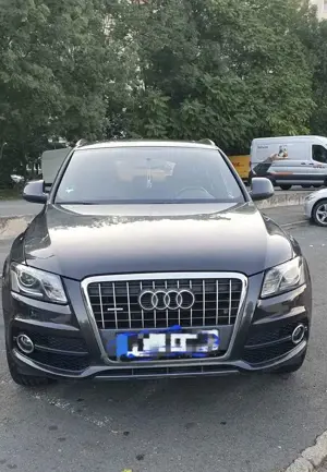 Audi Q5 2.0 TDI quattro Stronic Bild 2