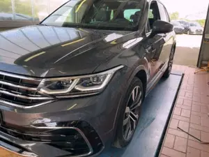 Volkswagen Tiguan R-Line 4Motion