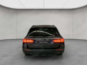 Mercedes-Benz E 220 E-Klasse Bild 4