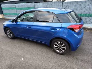 Hyundai i20 i20 1.2 Passion Bild 2