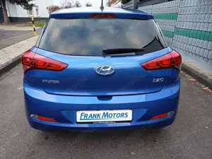 Hyundai i20 i20 1.2 Passion Bild 4