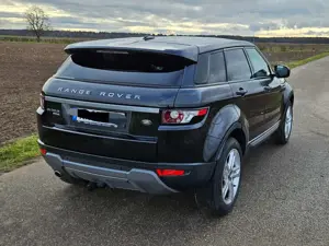 Land Rover Range Rover Evoque Range Rover Evoque Diesel  5-Türer eD4 Pure Bild 4