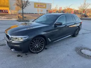 BMW 530 5er Touring Diesel 530d xDrive Touring Aut. Sport Line