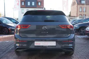 Volkswagen Golf VIII 1.5 TSI United LED Navi ACC DAB PDC Bild 4