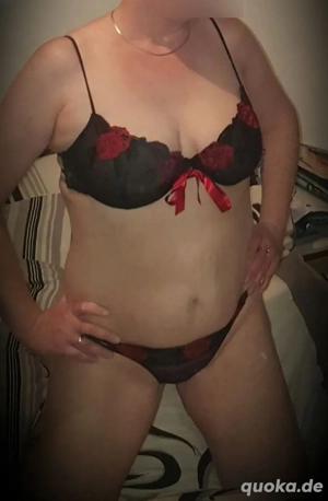 Paar sucht ein Mann Oder eine Frau 