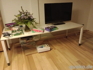 Bürotisch mit hoher Qualität 