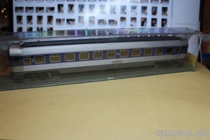 Röwa Roco 4-Achsiger Personenwagen H0 der DB silber blau unbespielt