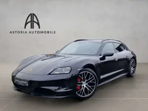 Porsche Taycan 4S ST FACELIFT Pano ACC 20z Chrono Bose