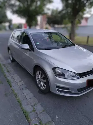 Volkswagen Golf 1.6 TDI BlueMotion Technology DSG Comfortline