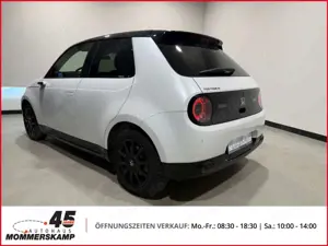 Honda e Panorama+SitzHZG+Keyless+Lederlenkrad+PDCv+h+Klima Bild 2