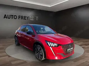 Peugeot e-208 GT Pack Automatik NAVI PANO LED