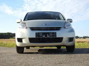 Daihatsu Sirion 2.Hand .30100 km. Klima . Winterreifen ! Bild 4