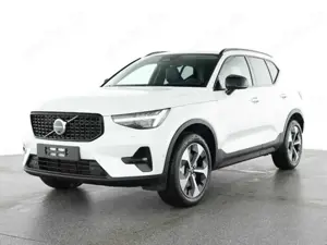 Volvo XC40 B3 B DKG Plus Dark Panorama Navi Leder Digitales C