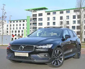 Volvo V60 Cross Country D4 Pro AWD Leder Navi Cam LED