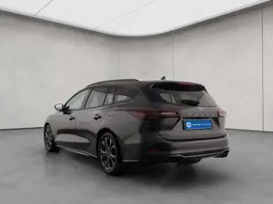 Ford Focus Turnier 1.5 EcoBlue Aut. ST-LINE X ANHÄNGERK Bild 3