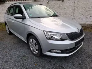 Skoda Fabia Fabia Combi 1.0 TSI Scoutline. Tüv 28 !!