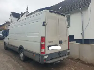 Iveco Daily 35 S 14 V Express Bild 2