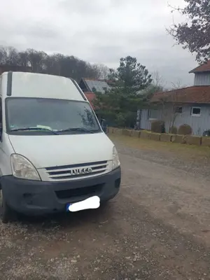 Iveco Daily 35 S 14 V Express Bild 3