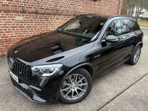 Mercedes-Benz GLC 63 AMG 4Matic V8 Biturbo gute Ausstattung