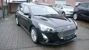 Ford Focus Titanium Automatik