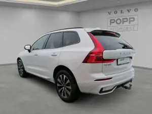 Volvo XC60 B4 AWD Plus Dark ACC BLIS H/K PANO STDHZ Bild 3