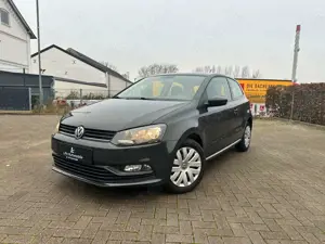 Volkswagen Polo V 1.0 Trend. 1.Hand*TÜV NEU*ALLWETTERREIFEN