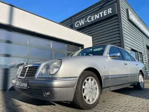 Mercedes-Benz E 280 Klimaautomatik-Allwettereifen-top Zustand