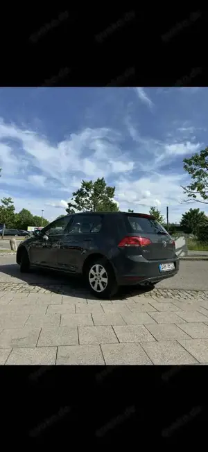Volkswagen Golf 1.4 TSI BlueMotion Technology Cup Bild 3