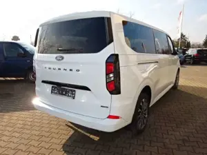 Ford Tourneo Custom 320L2 Titanium AT AWD iACC Kam Bild 4