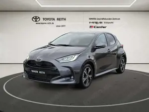 Toyota Yaris Hybrid Teamplayer LED Apple CarPlay Android Auto K