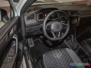 Volkswagen Tiguan Allspace 2.0 TDI R-Line 4M DSG NAVI/AHK/Keyless/Pano Bild 4