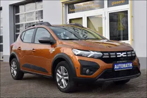 Dacia Sandero Stepway Expression Automatik Garantie Bild 2